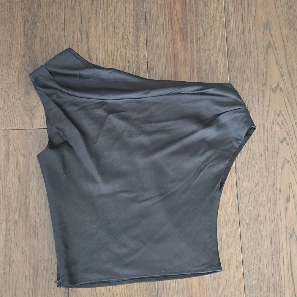 Abercrombie & Fitch Rouched Top - Picture 4 of 4